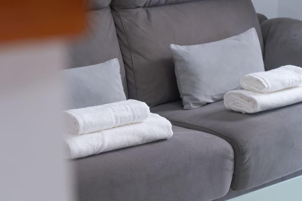Apartamento Junto A Las Setas De Sevilla Eksteriør billede