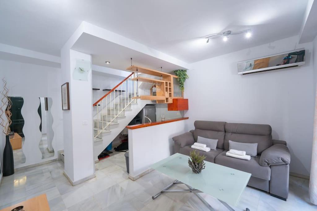 Apartamento Junto A Las Setas De Sevilla Eksteriør billede